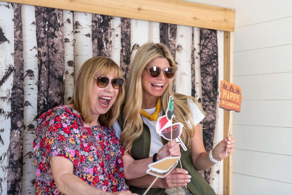 Putting the Style into Lifestyle! 1 850 0997